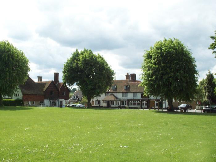 Kent Group | Classic Cars on the Green