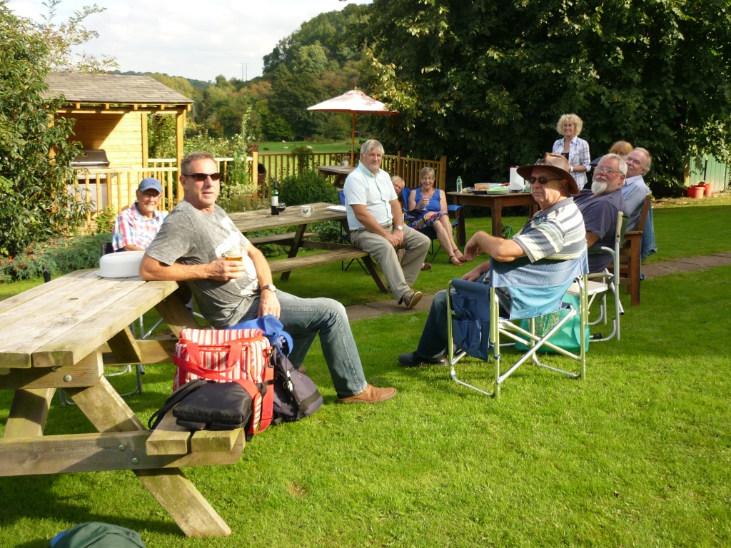 An afternoon at Sian & Martin's