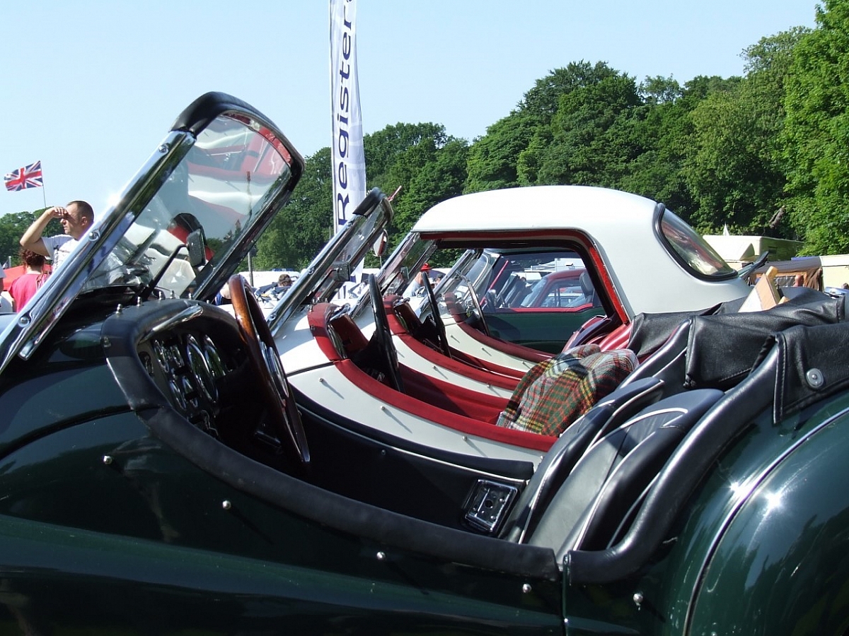 Red Rose Group - August Tatton Park Show
