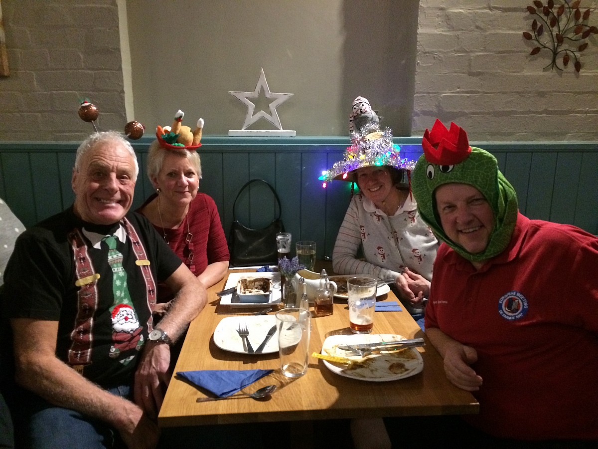 Hats off to the Leicestershire TR Group skittles and nosh evening