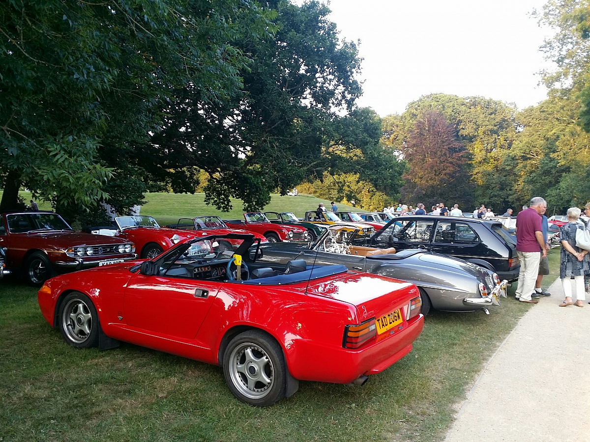 Kennet Valley TR Group joins Wessex TR's at IBM Invited Car night