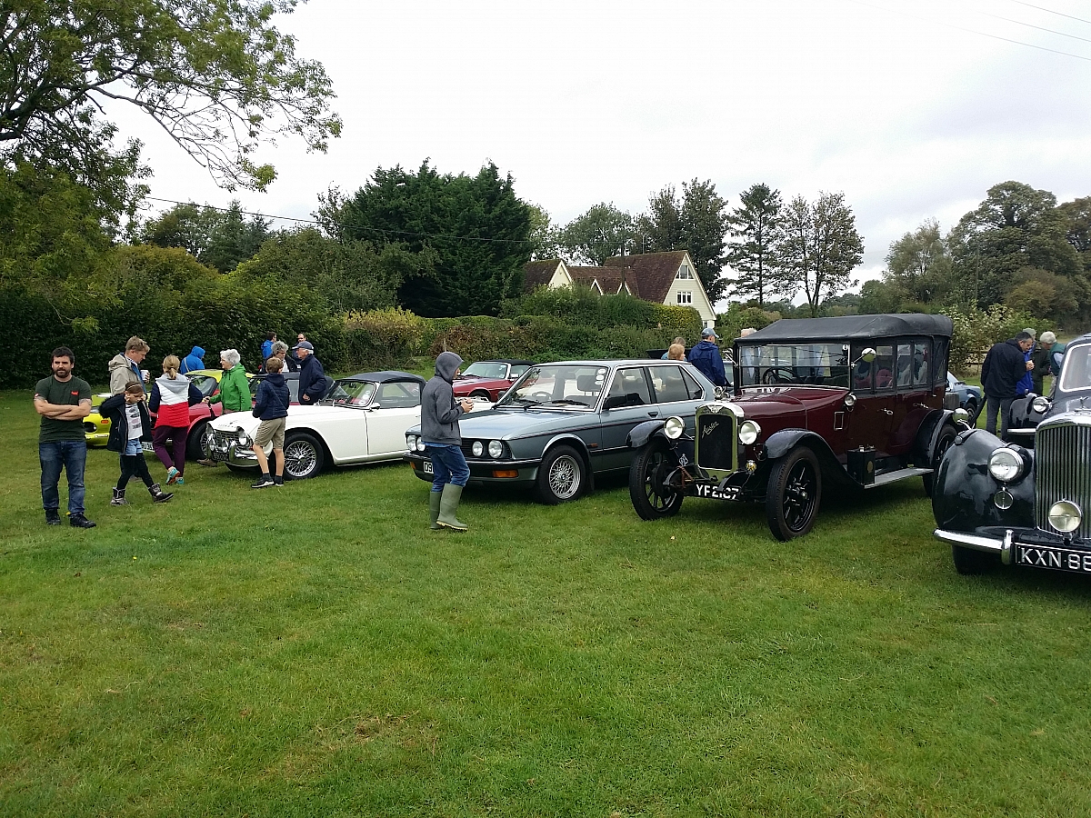 Kennet Valley TR Group brave the storms for Shalbourne