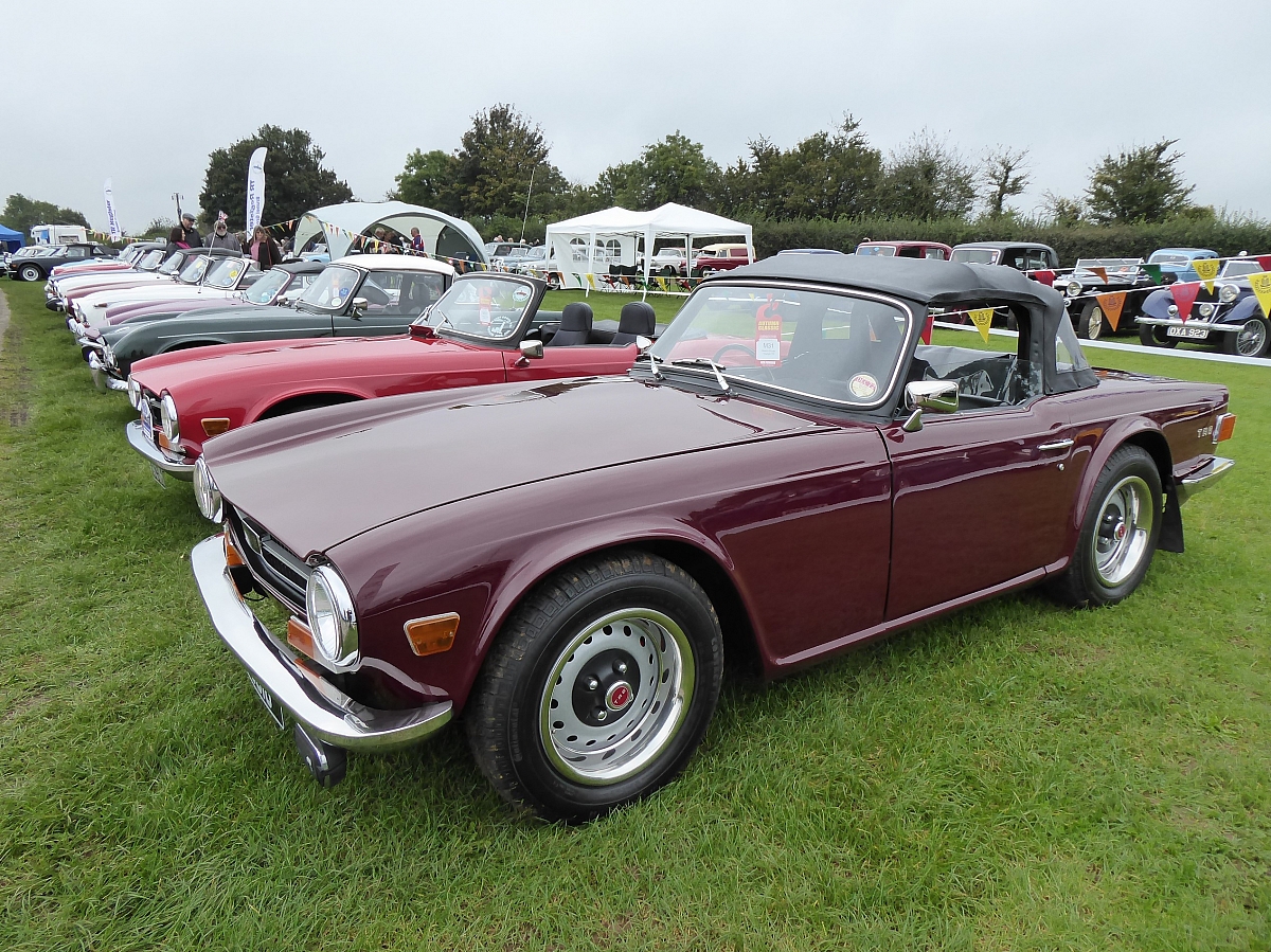 Castle Combe Autumn Classic - 5th October 2019