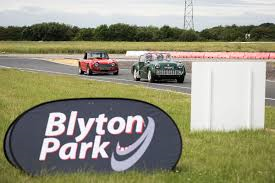 TR Register Track Day - Blyton Park