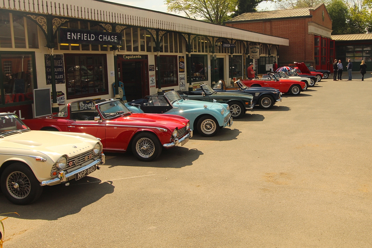 LVG & Camb Followers do “Drive it Day”