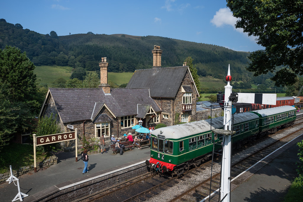 North Wales: Monthly meeting and drive.