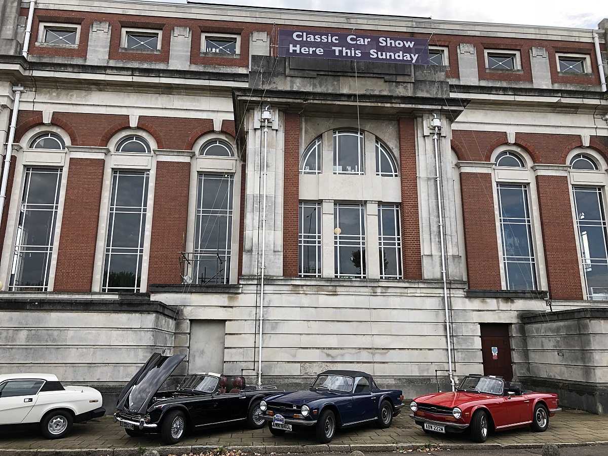 London Group - Kempton Steam Museum Classic Car & Bike Show