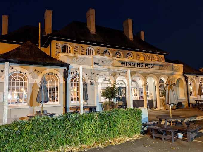London Group 1st Club Night September - The Winning Post