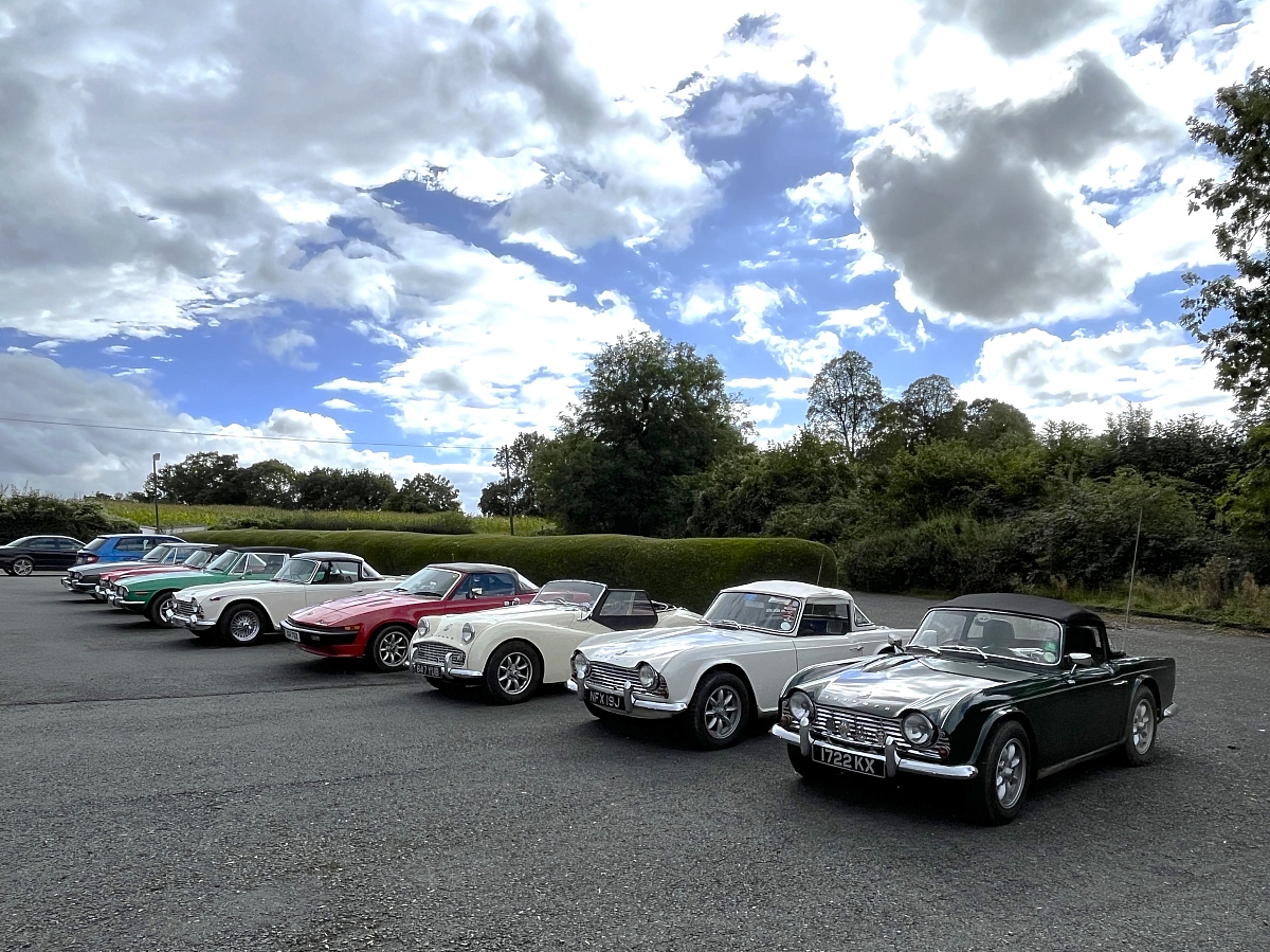 Glavon Group join Wye Dean Group on their 'Run With Clues' - 24th September 2023