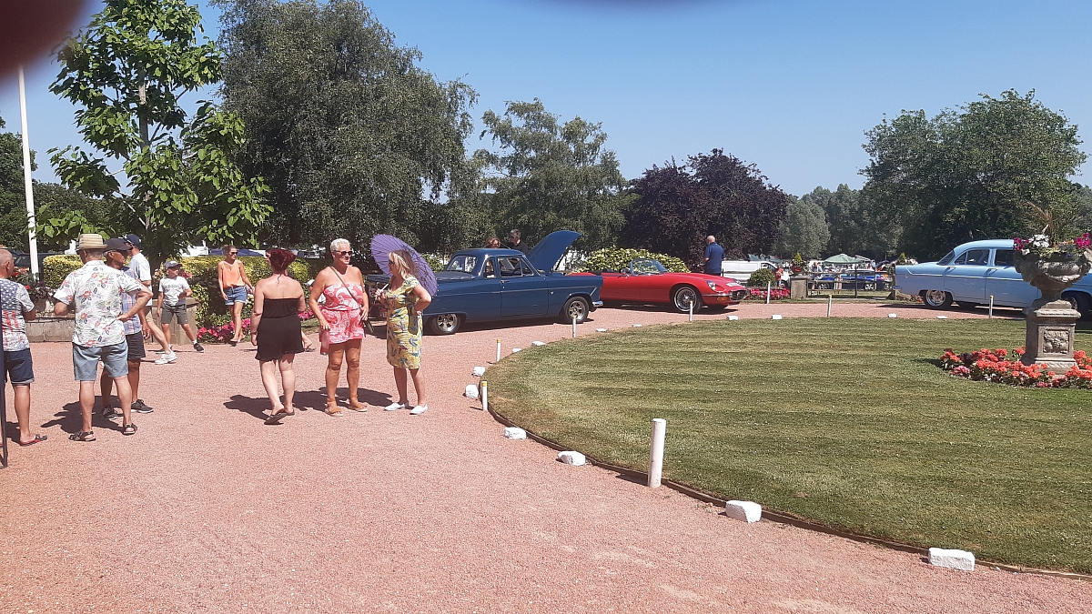 The Lawn Classic & Retro Show