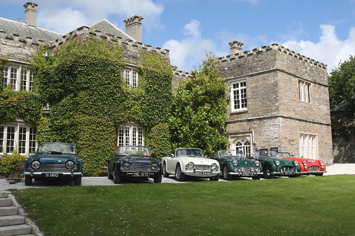 Cornwall Group - Picnic at Prideaux Place, Padstow. 