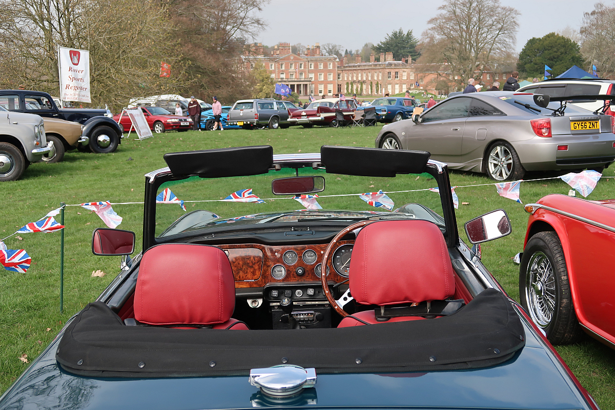 Shropshire Group Attends the Weston Park Classic Car Show