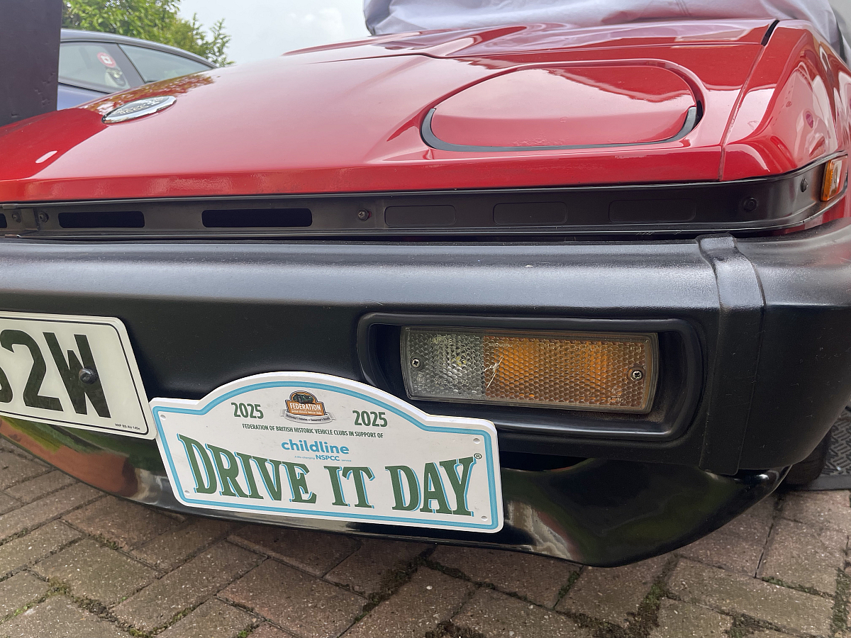 LVG & Chums do “Drive it Day”